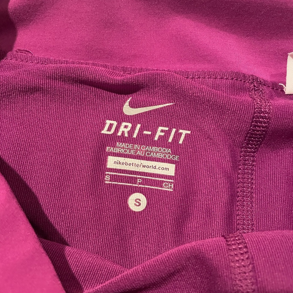 Nike purple print small tennis skirt, EUC, 11.75” length - Picture 2 of 6